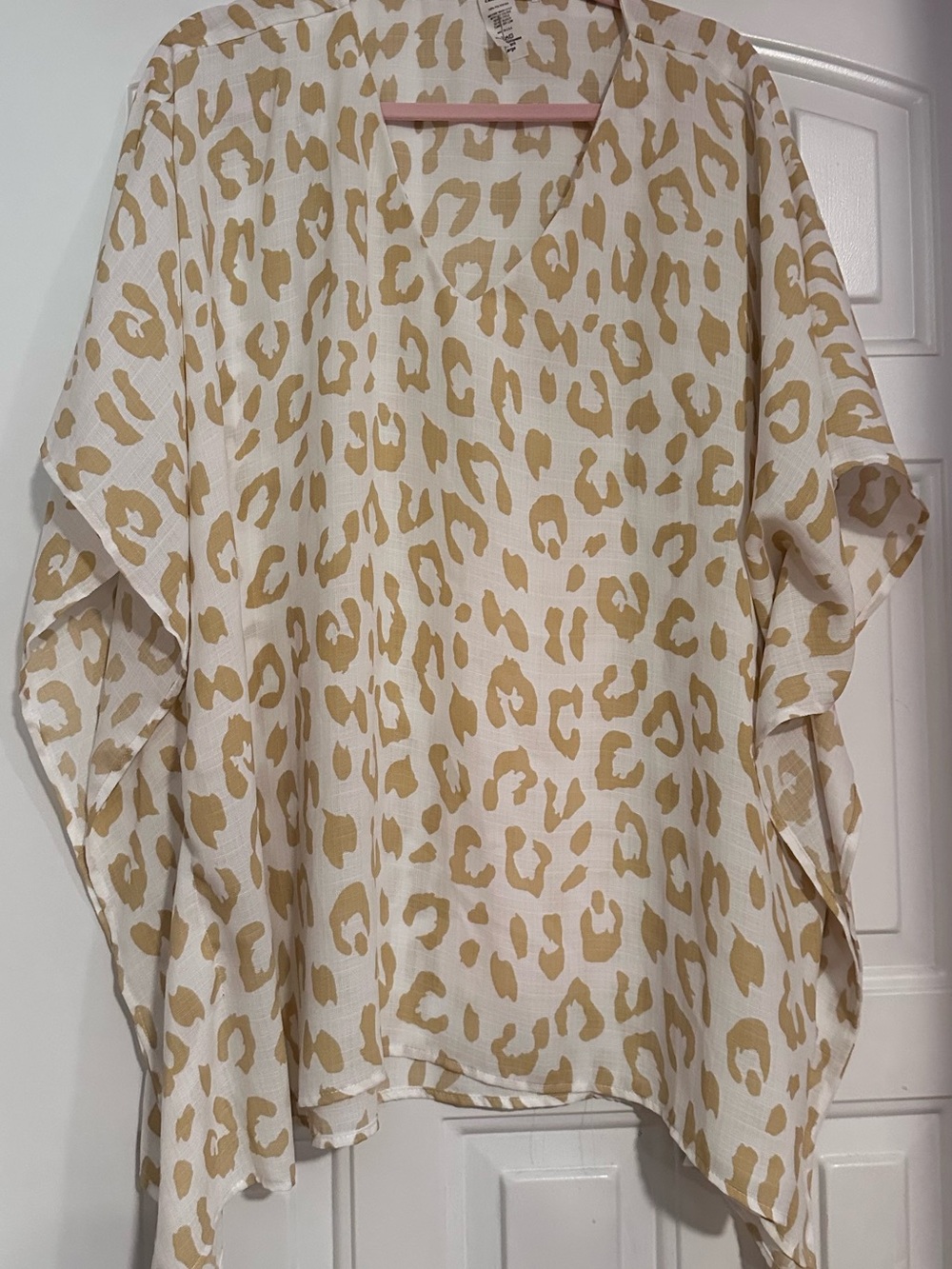 Lightweight Cream Leopard-Print V-Neck Tunic